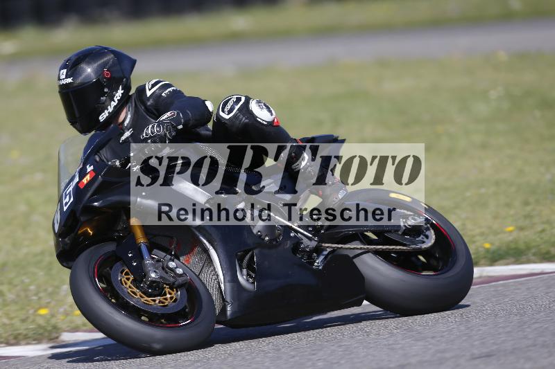 /10 20.04.2026  Pluess Moto Sport ADR/Freies Fahren/85